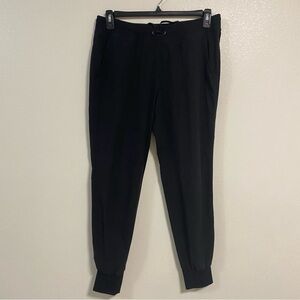 Athleta Joggers Women’s Size 8 Black Light weight active wear Joggers Pants